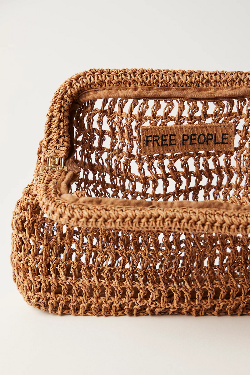 Sand Bound Clutch | Tan Sand Bound Clutch | Tan