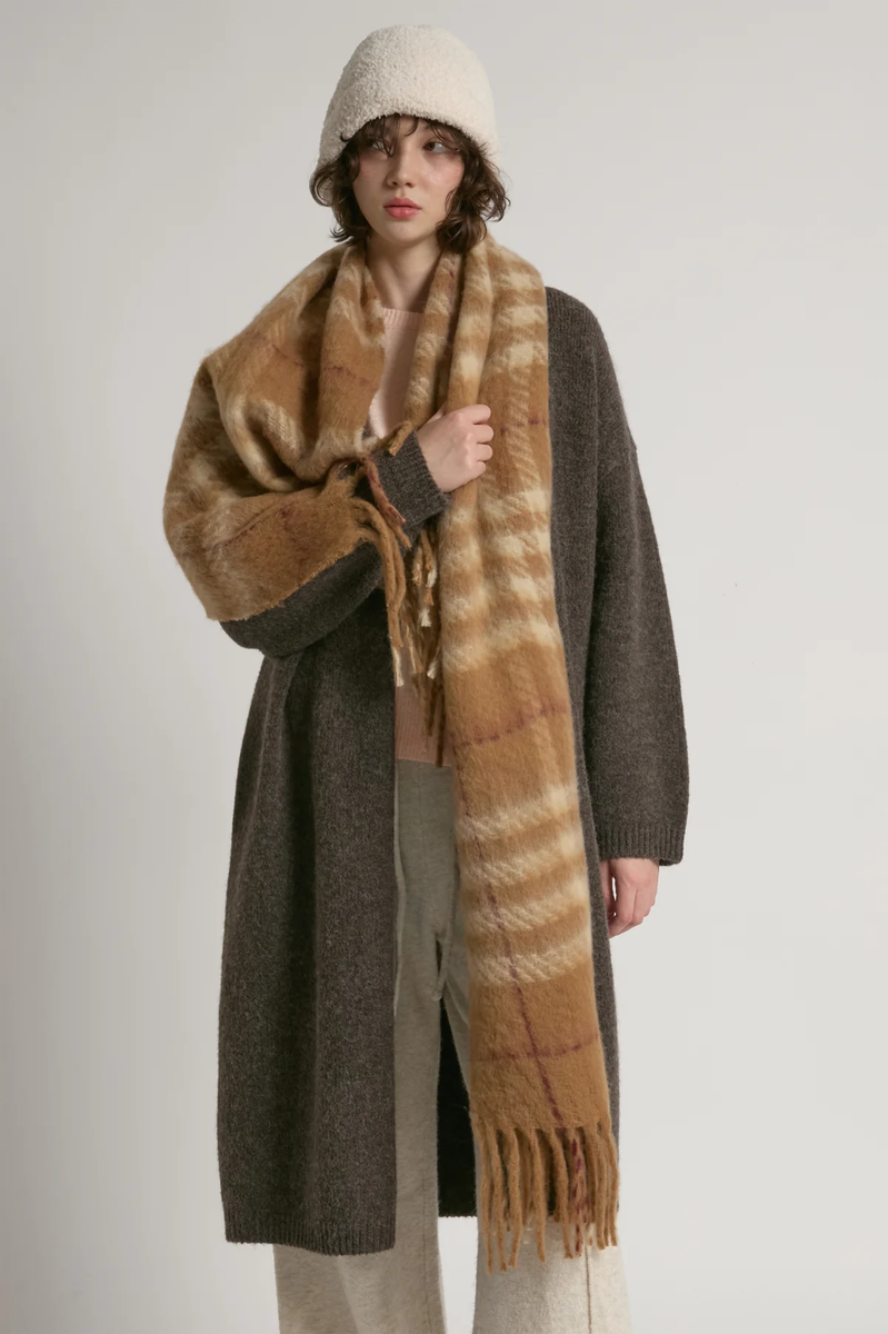LOOK BY M (NOT IN USE) – Elizabeth Boutique